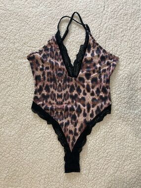 New cheetah print bodysuit